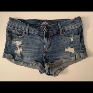 Hollister Denim Jean Shorts! ✨